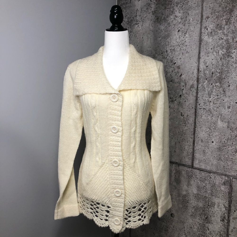 𝅺🆕 Carducci Woolblend Ivory sweater Cardigan